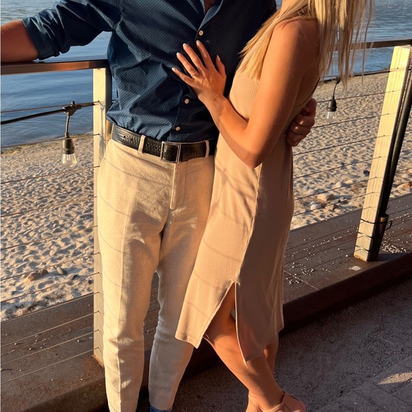 LAST CHANCE Abercrombie Dress - Picture 2 of 3